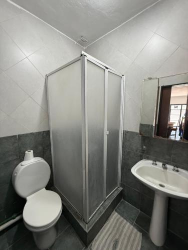 Et badeværelse på Almafuerte Centro