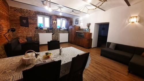 Przestronny apartament w centrum miasta