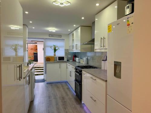 Køkken eller tekøkken på Cosy Retreat Your Home Away