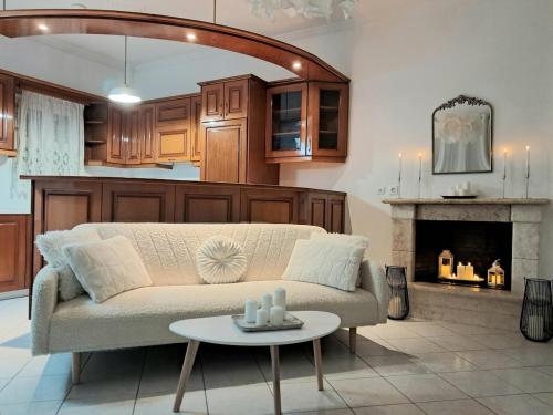 Een keuken of kitchenette bij Sundora Sweet Home