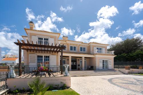 Grande Villa com Piscina Privada | Ericeira