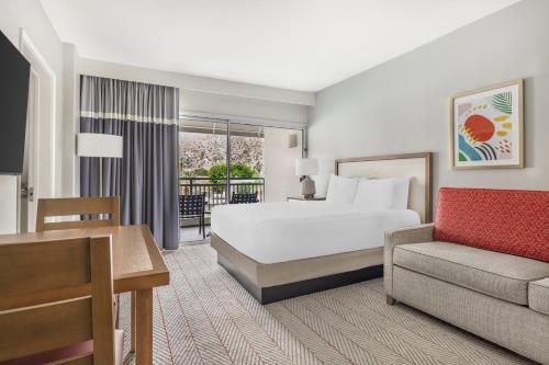En eller flere senge i et værelse på Hilton Vacation Club Palm Canyon Palm Springs