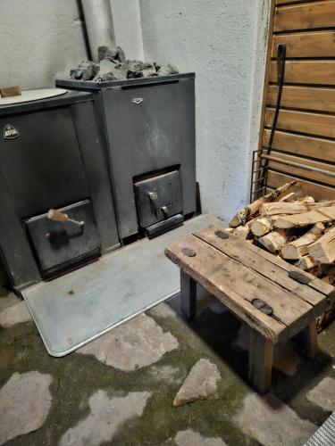 Grillfaciliteterne i feriehuset som gæsterne kan bruge