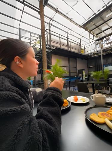 Jídlo v hotelu nebo okolí