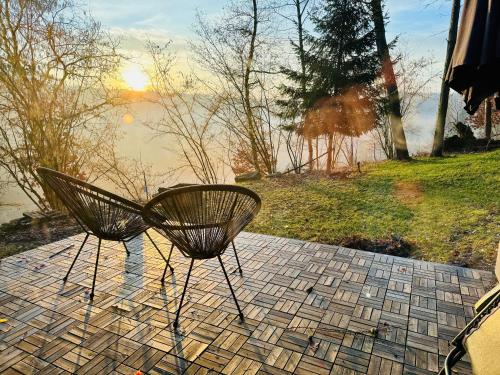 Chaloupka v lese u Kutné Hory