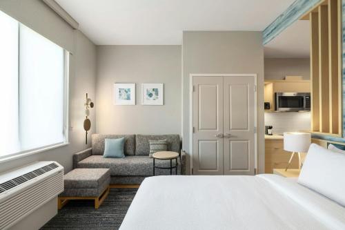 En eller flere senge i et værelse på TownePlace Suites by Marriott Forrest City