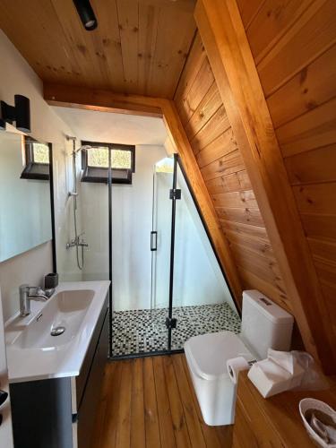 ภาพในคลังภาพของ Kroi Cabins ในติรานา