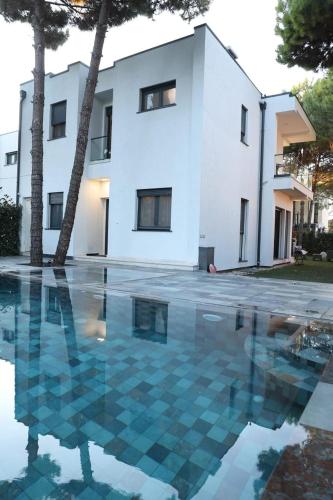 Peonia Villa ValaMar