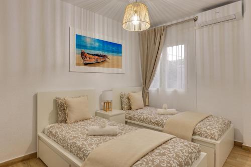 1 line Los Locos beach Apartment Hola Costa Blanca