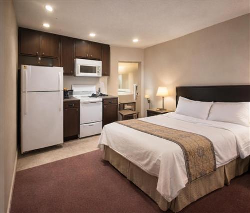 Kuchyň nebo kuchyňský kout v ubytování Only Cyber