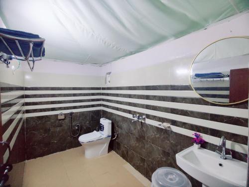 Koupelna v ubytování Palki Camps and Resorts