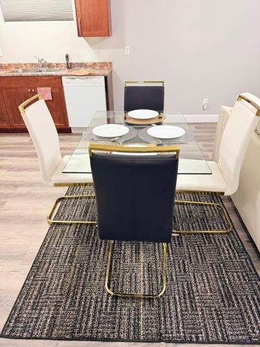 Afbeelding uit fotogalerij van True Haven Deluxe in Prince George