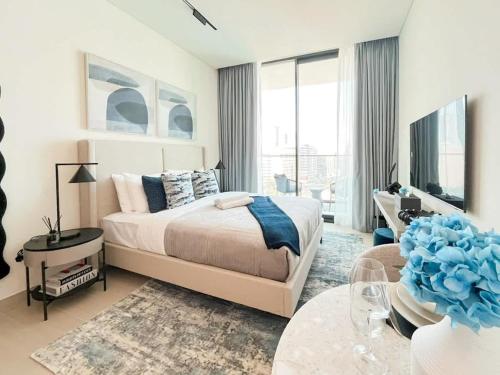 Binghatti Azure Ethereal Studio Haven with Pool & Gym!