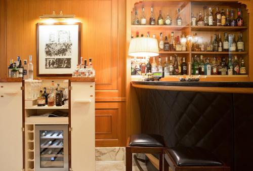 Lounge atau bar di Hotel Manzoni