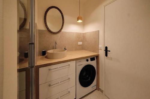 Chic & cosy 2BR - à deux pas Tour Eiffel 2BR