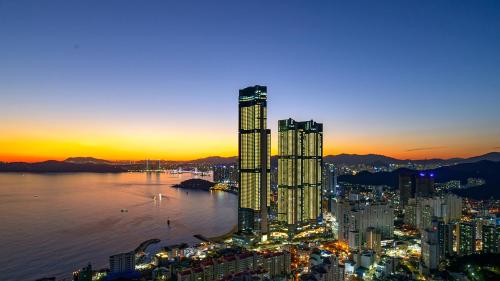 New CZ LCT Residence