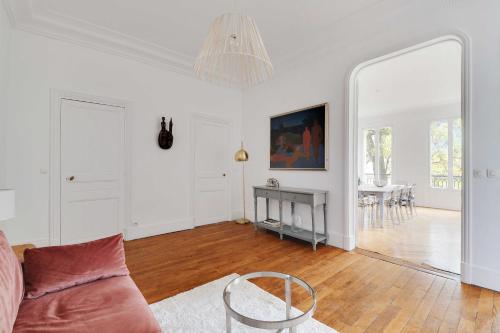 Luxury Apartment 4BR-8P-Eiffel Tower