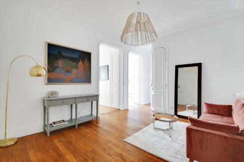 Luxury Apartment 4BR-8P-Eiffel Tower