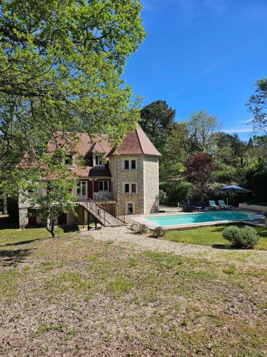 Appartement indépendant : tranquillité, forêt et piscine