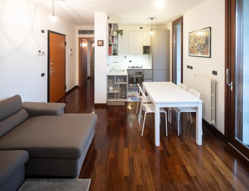 Sky Garden Stay -Terrazza & Private Garage -MM3 Brenta Fondazione Prada Porta Romana