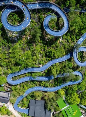 an overhead view of a winding road at Hangzhou Eight Blessings Inn-200 years old courtyard house in Tonglu