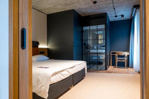 Qubus Hotel Katowice — Room