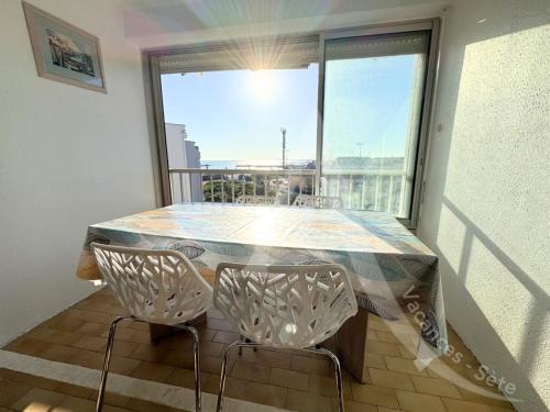 Studio avec parking et vue mer