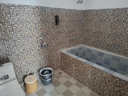 Phòng tắm tại Marrion Blue - The Eco Paradise