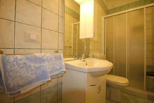 Hundefreundliches Apartment nur 600 Meter zum Strand mit Garten und Grill