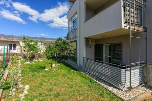 Idyllisches Apartment mit Parkplatz, WiFi, Klima, Waschmaschine