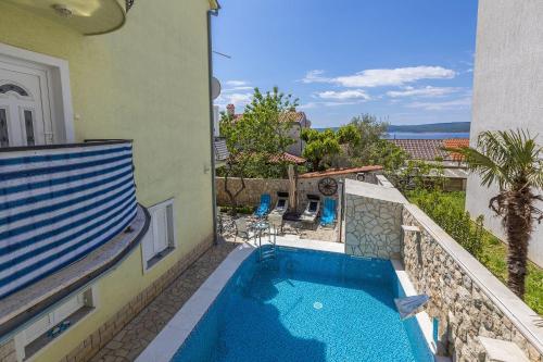 Helles Apartment nur 400 Meter zum Strand mit traumhaften Meerblick und zwei Bikes