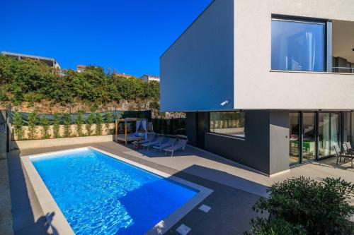 Atemberaubende Villa mit Privatpool nur 450 Meter zum Strand - Hunde sind willkommen