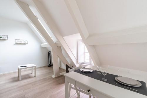 Studio Hyper centre - Dans Hotel Particulier - Charles le Téméraire