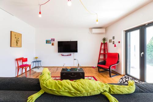 Mediterrane Casa nur 350 Meter zum Strand mit Meerblick, Waschmaschine, Smart-TV
