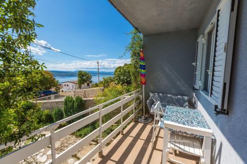 Liebevolles Apartment mit Meerblick, Parkplatz, Garten, Grill - Haustiere erlaubt