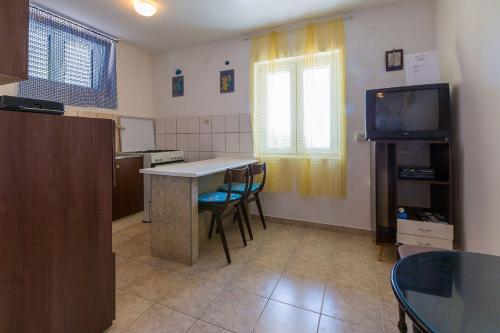 Liebevolles Apartment mit Meerblick, Parkplatz, Garten, Grill - Haustiere erlaubt