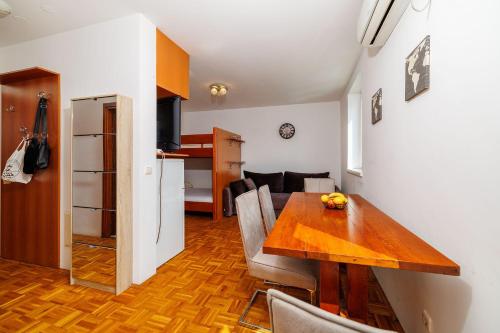 Beschauliches Studio-Apartment in Traumlage nur 250 Meter zum Sandstrand