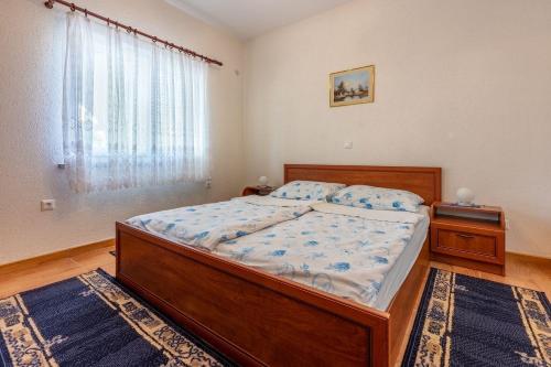 Mediterranes Apartment nur 750 Meter zum Strand mit Grill, Klima, WiFi