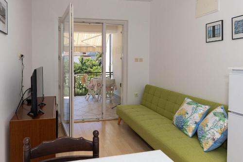 Malerisches Apartment nur 150 Meter zum Strand mit Privatparkplatz, Grill, Klima
