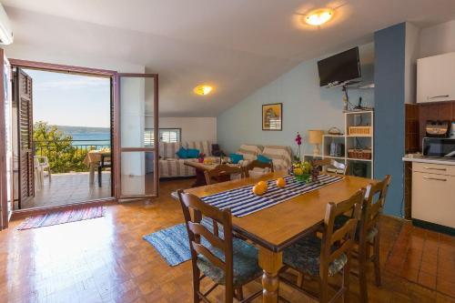 Zentrumsnahes Apartment nur 130 Meter zum Strand mit Meerblick - Hunde willkommen