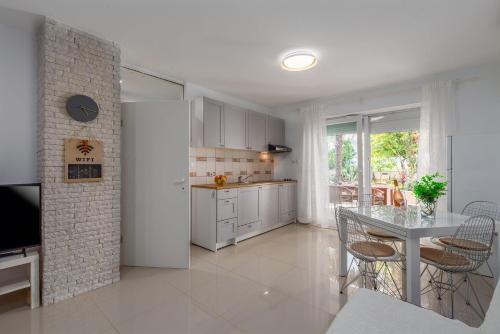 Hundefreundliches Apartment mit mediterranem Garten - 600 Meter zum Strand