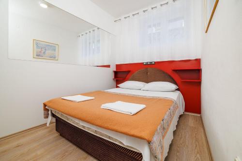 Malerisches Apartment mit traumhaften Meerblick, Grillplatz, Garten, Waschmaschine