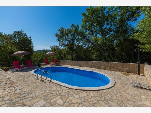 Besonderes Apartment mit Pool, Grillplatz, Waschmaschine, Meerblick, Klima