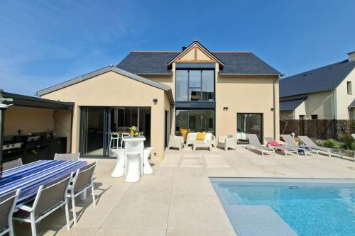 Billede fra billedgalleriet på Maison "La Finca" a deux pas de la mer i Lancieux