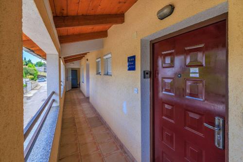 Helles Apartment nur 510 Meter zum Sandstrand mit Meerblick und Waschmaschine