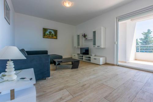 Modernes Apartment nur 100 Meter zum Strand mit Grillplatz, Meerblick, Klima