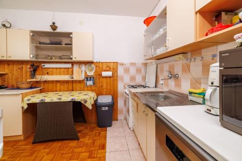 Hundefreundliches Apartment nur 130 Meter zum Strand mit 3 Parkplätzen, 4 Klimaanlagen, WiFi