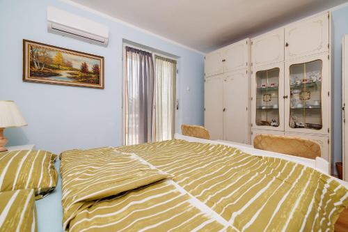 Hundefreundliches Apartment nur 130 Meter zum Strand mit 3 Parkplätzen, 4 Klimaanlagen, WiFi