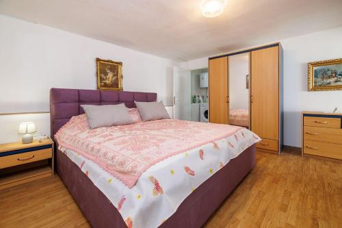 Idyllisches Apartment nur 200 Meter zum Strand mit Privatparkplatz, Klima, Waschmaschine