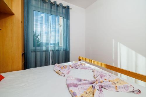 Bezauberndes Apartment nur 390 Meter zum Strand mit Meerblick, Waschmaschine